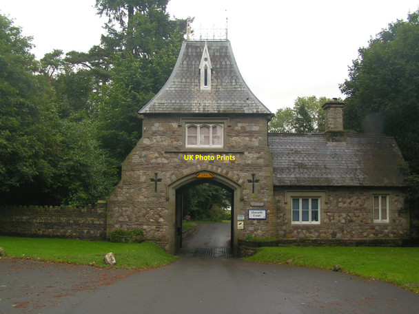 Photo 6"x4" The gatehouse of Llanarth Court Llanarth\/SO3710 c2008 P1