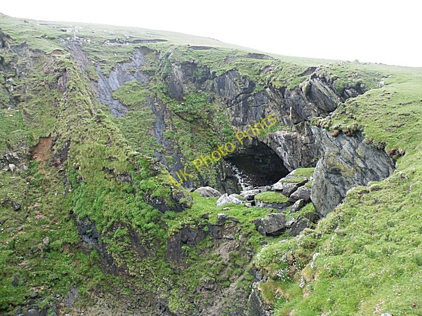 Photo 6"x4" Natural Arch at Rubha Ghriminis Balmartin c2009 P1