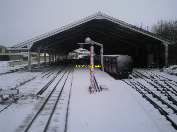 Photo 6"x4" New Romney station in the snow New Romney c2010