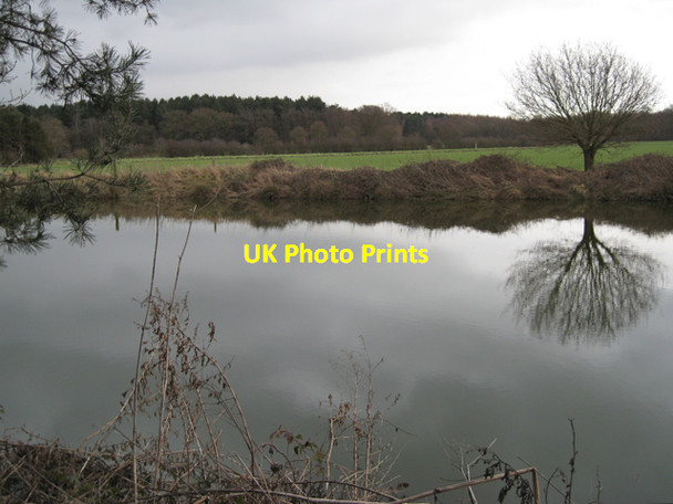 Photo 6"x4" Reservoir north of Furzen Hill Farm Stareton c2010