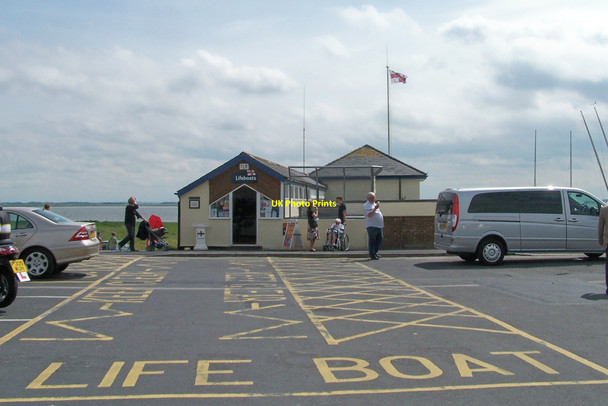 Photo 6"x4" Lifeboat Station, Lytham - 1 Lytham c2009