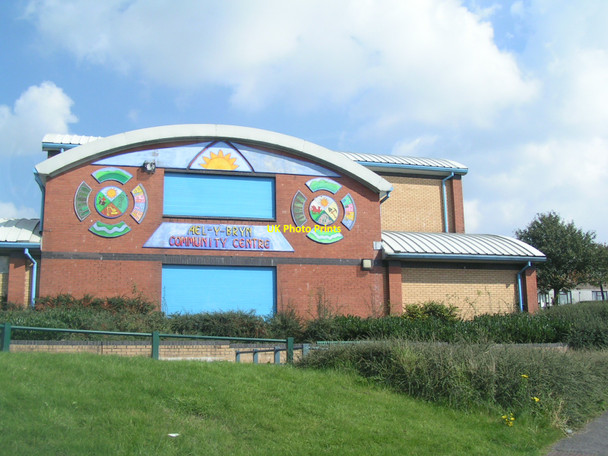 Photo 6"x4" Community centre Rhymney\/Rhymni c2008