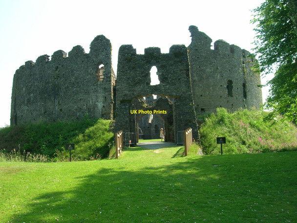 Photo 6"x4" Restormel Castle Lostwithiel c2006