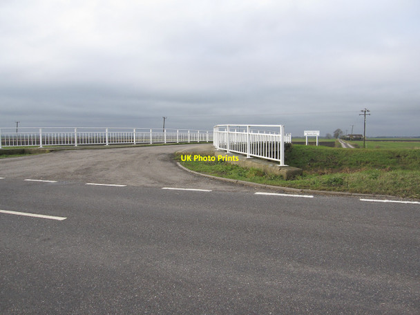 Photo 6"x4" Bridge over Sixteen Foot Drain Horseway c2010