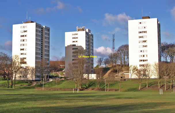 Photo 6"x4" Flats , Beacon Lough Gateshead c2010