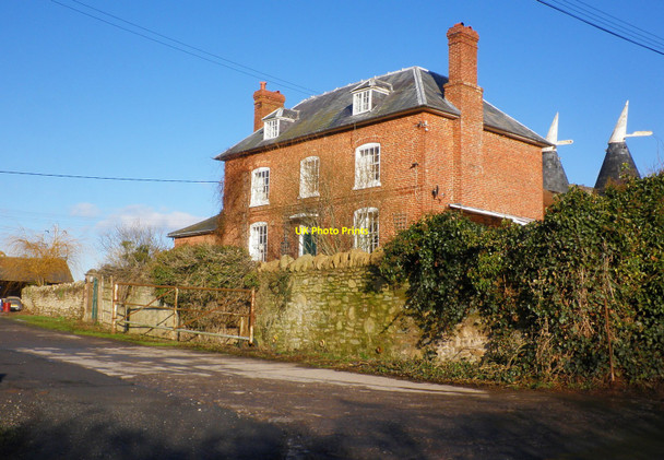 Photo 6"x4" Larport Farm, Prior's Frome Larport c2010
