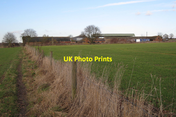 Photo 6"x4" Barns and buildings west of Fields Farm Offchurch c2010