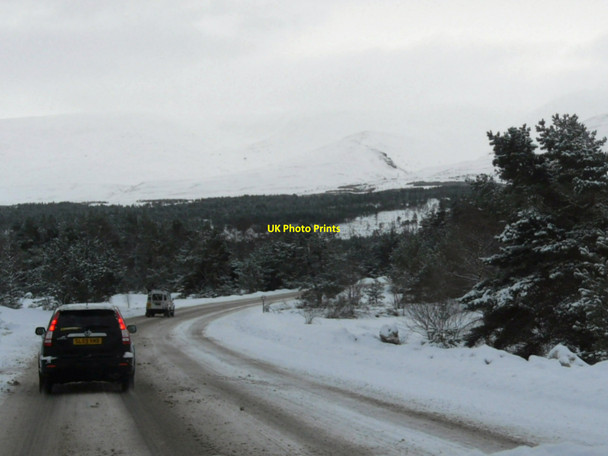 Photo 6"x4" The Ski Road through Glen More Glen More\/NH9809 c2010