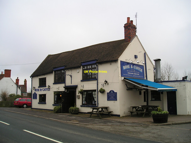 Photo 6"x4" The Rose and Castle Pub, Ansty Ansty\/SP3983 c2010