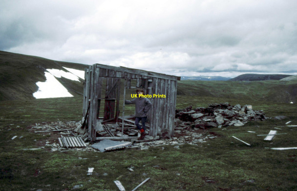 Photo 6"x4" Ruined Shelter Craigie Doubs c1986