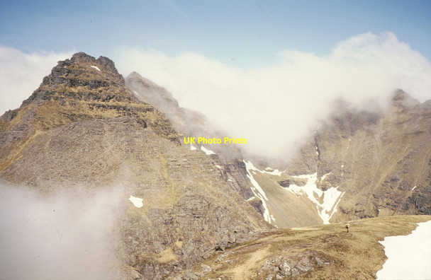 Photo 6"x4" On Stob Cadha Gobhlach Sail Liath c1991