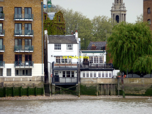 Photo 6"x4" The Prospect of Whitby, Wapping, London Stepney\/TQ3481 c2009 P1