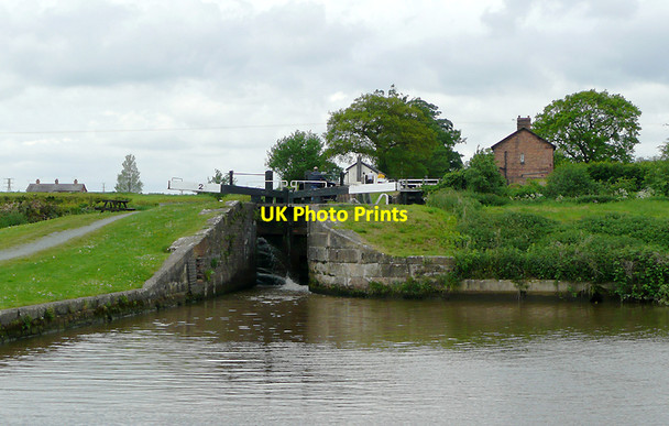 Photo 6"x4" Hurleston Locks No 2, Llangollen Canal, Cheshire Barbridge c2009