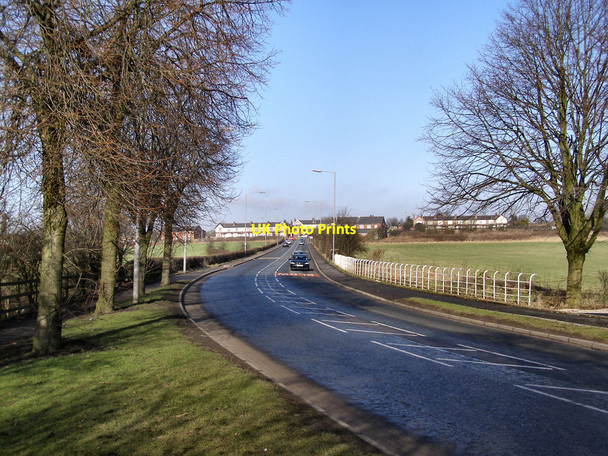 Photo 6"x4" Radcliffe Moor Road Little Lever c2010
