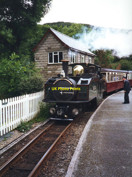 Photo 6"x4" Earl Of Merioneth in Tan-Y-Bwlch station Rhyd\/SH6341 c1998