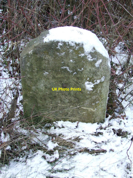 Photo 6"x4" Old Milepost High Street\/TM3684 c2010 P1