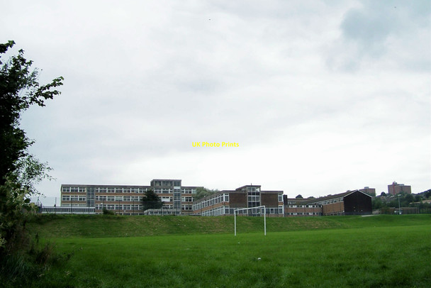 Photo 6"x4" Myers Grove Secondary School, from Myers Grove Lane, Sheffield - 1 Malinbridge c2008
