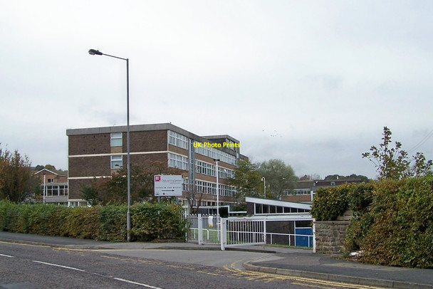 Photo 6"x4" Myers Grove Secondary School, Wood Lane, Sheffield - 3 Malinbridge c2008