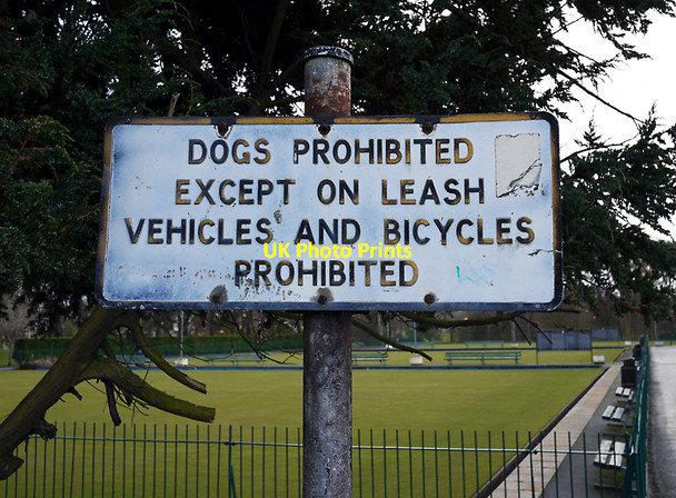 Photo 6"x4" Sign, Ward Park Bangor\/J5081 c2010