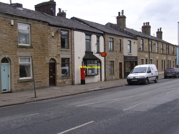 Photo 6"x4" Church Street Ainsworth c2010