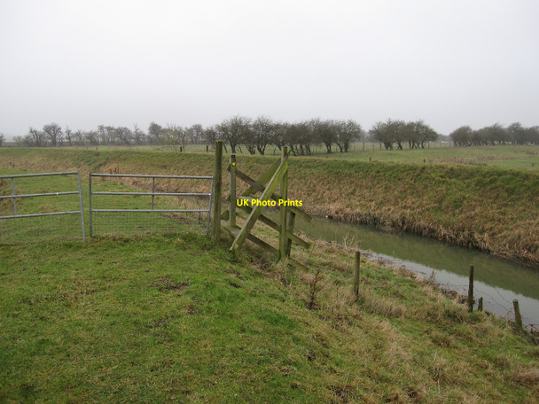 Photo 6"x4" Stile by Cottenham Lode Chittering c2010