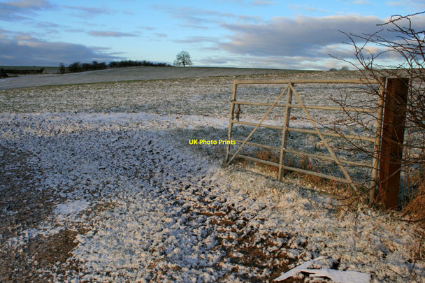 Photo 6"x4" Field gate Alkmonton c2010