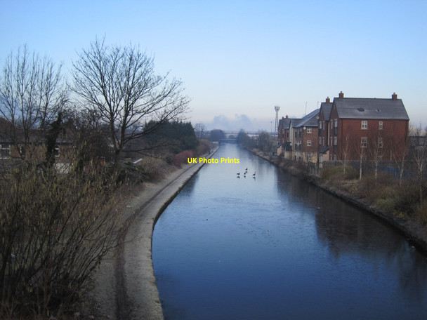 Photo 6"x4" Looking towards Trafford Park from the A56 Stretford\/SJ7994 c2010
