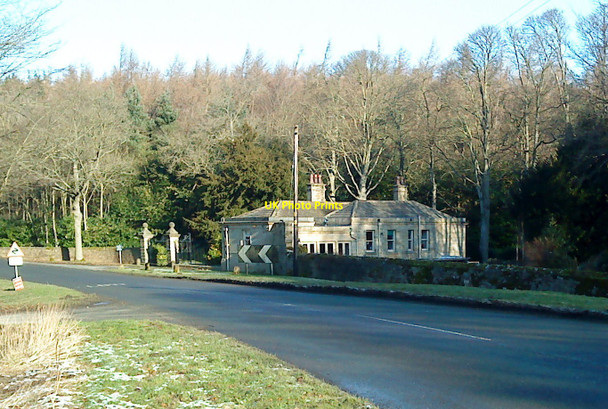 Photo 6"x4" Gate Lodge at Grantley Hall High Grantley c2010