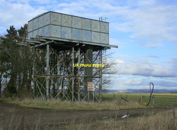 Photo 6"x4" 2010 : Water tower at White Horse Farm Bratton\/ST9152 c2010