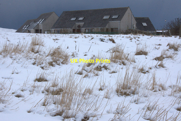 Photo 6"x4" Daisy Park, Baltasound, in the snow Baltasound c2010