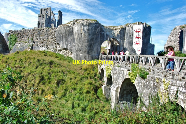 Photo 6"x4" Corfe Castle: Bridge to Outer Castle Walls Corfe Castle c2009