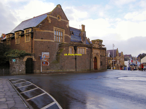 Photo 6"x4" Conwy Guildhall Conwy c2010