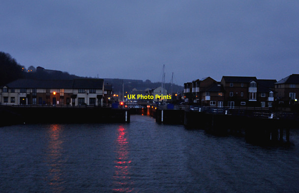 Photo 6"x4" Nightfall - Penarth Marina Penarth\/ST1871 c2010