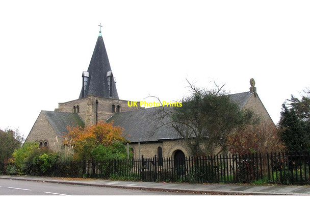 Photo 6"x4" St Laurence, Donington Avenue, Barkingside Ilford\/TQ4486 c2004