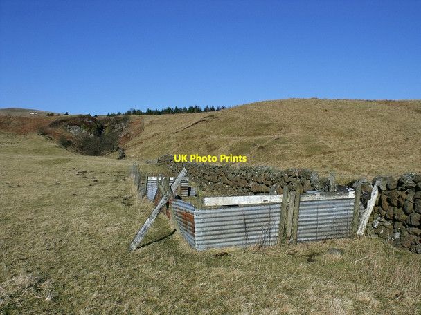 Photo 6"x4" Sheep pen in the Kilsyth Hills Kilsyth c2010