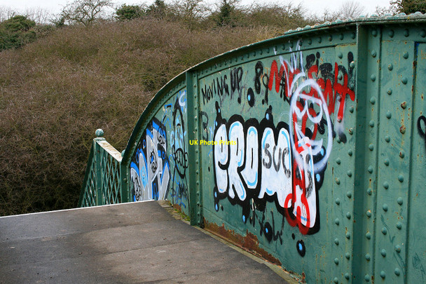 Photo 6"x4" Footbridge Graffiti Brook Hill\/SK5633 c2010