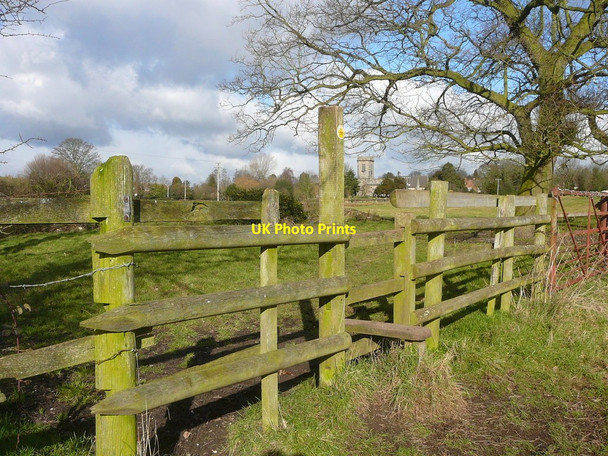 Photo 6"x4" On the Staffordshire Way approaching Abbots Bromley Church Abbots Bromley c2010
