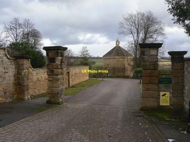 Photo 6"x4" Barnburgh Hall Gardens Goldthorpe c2010