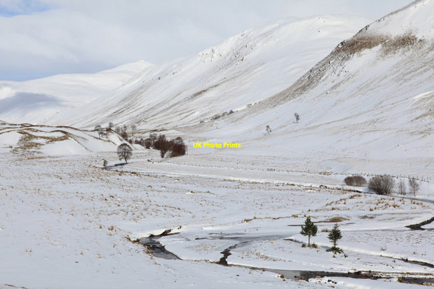 Photo 6"x4" Gleann Taitneach Spittal of Glenshee c2010