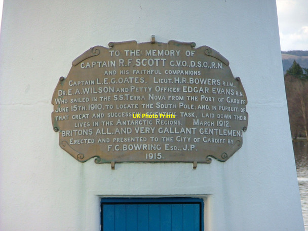 Photo 6"x4" The inscription on the Scott memorial Roath Park c2010