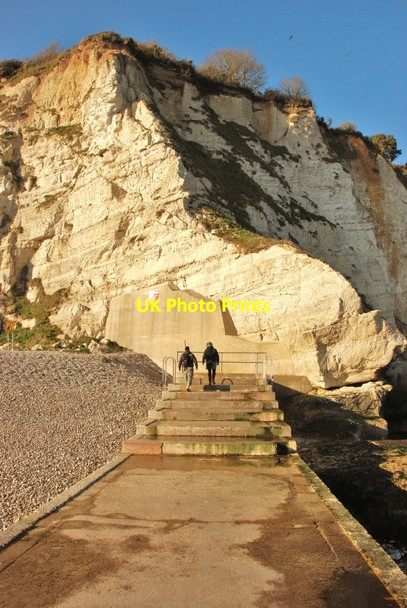 Photo 6"x4" Beer: Jetty and Cliff Seaton\/SY2490 c2010