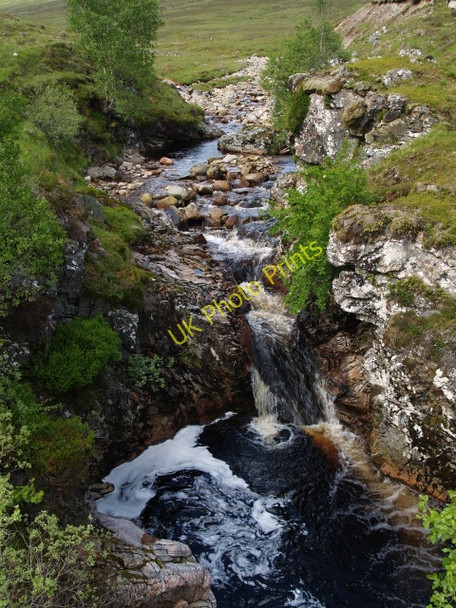 Photo 6"x4" Small waterfall, Allt Coire Iain Oig Meall a' Ghiubhais\/NN5096 c2009
