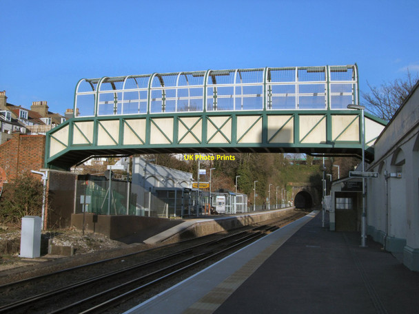 Photo 6"x4" London Road Station footbridge Brighton\/TQ3106 c2010