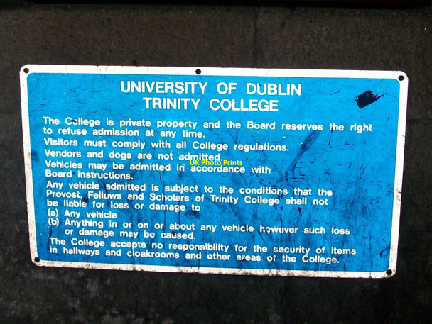 Photo 6"x4" Vendors and dogs not admitted - Notice to visitors to TCD Dublin\/O1534 c2010