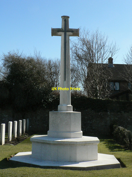 Photo 6"x4" Memorial Cross - Llantwit Major Llantwit Major\/Llanilltud Fawr c2010