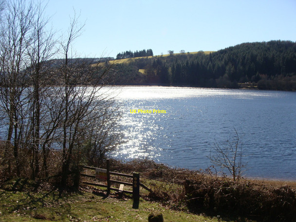 Photo 6"x4" Llwyn-onn reservoir Llwyn-on Village c2010