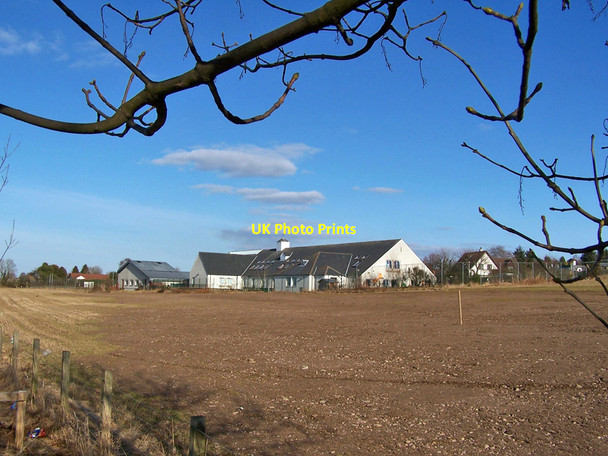 Photo 6"x4" Balloch primary school Balloch\/NH7346 c2010