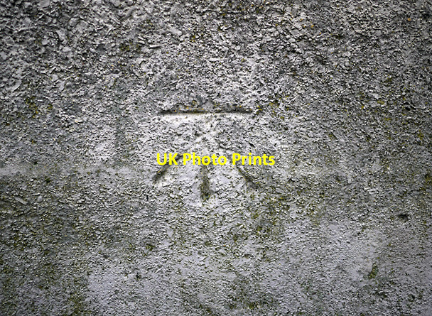 Photo 6"x4" Bench Mark, Belfast Belfast c2010 P1
