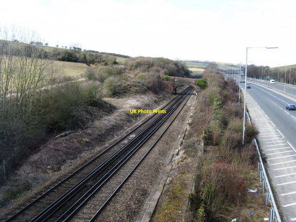 Photo 6"x4" Rail side clearance on the London to Brighton line Westdene c2010