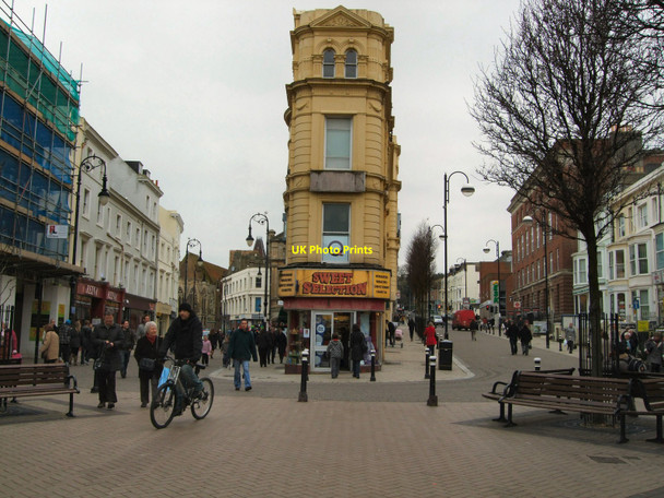 Photo 6"x4" Hastings shopping precinct Hastings\/TQ8110 c2010